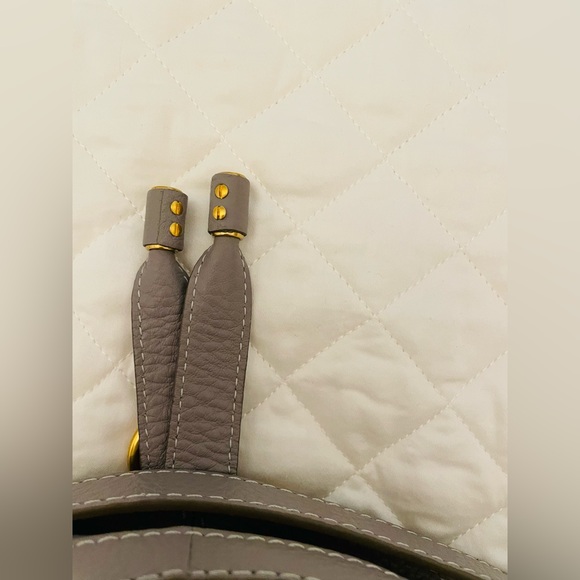 Chloe Small Marcie leather sadle bag. Authentic. No filter .Great condition - Picture 3 of 15